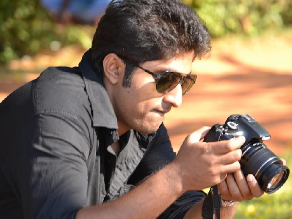 വിനീത് തിരയൊരുക്കുന്നത് ധ്യാനിന് വേണ്ടി? വിനീത് തിരയൊരുക്കുന്നത് ധ്യാനിന് വേണ്ടി?