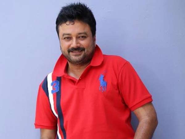 സലാം കാശ്മീരില് ജയറാം പാടുന്നു സലാം കാശ്മീരില് ജയറാം പാടുന്നു