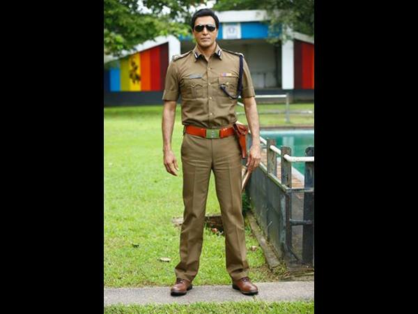 വില്ലാളിവീരനില് ബാബു ആന്റണിയും വില്ലാളിവീരനില് ബാബു ആന്റണിയും