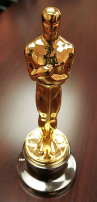 2 Oscars for A R Rahman, 8 for Slumdog 2 Oscars for A R Rahman, 8 for Slumdog