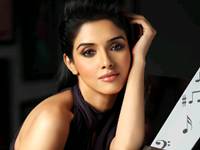 Tamil condemns, Sri Lanka loves Asin Tamil condemns, Sri Lanka loves Asin