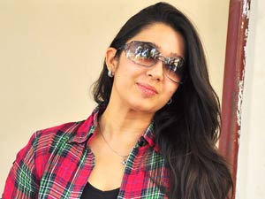 Charmi Charmi