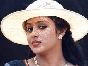 Samyuktha Varmma Samyuktha Varmma