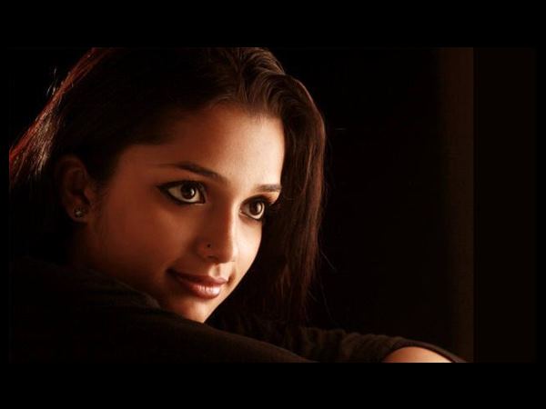 ഹൃദയം കവര്ന്ന ജോമോന്