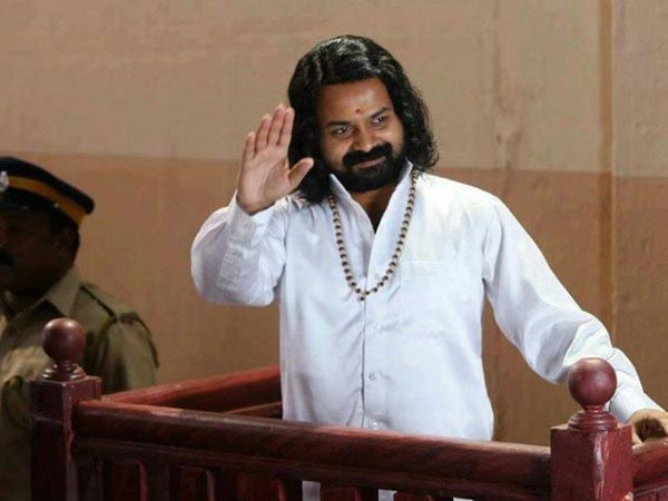 ഭക്തി വ്യവസായത്തെക്കുറിച്ചുള്ള കഥ