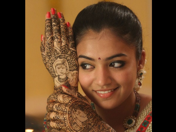 നായികയ്ക്ക് മുമ്പ്
