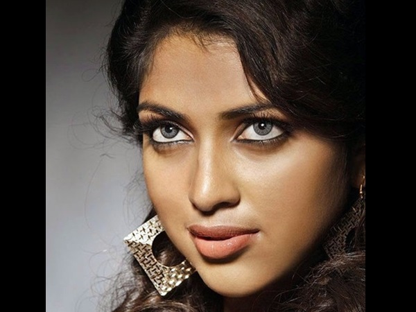 വിജയ്ക്കൊപ്പം