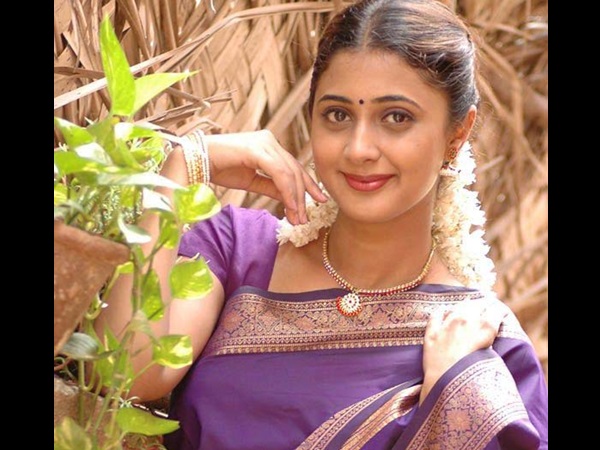 ശ്രദ്ധേയയായത്