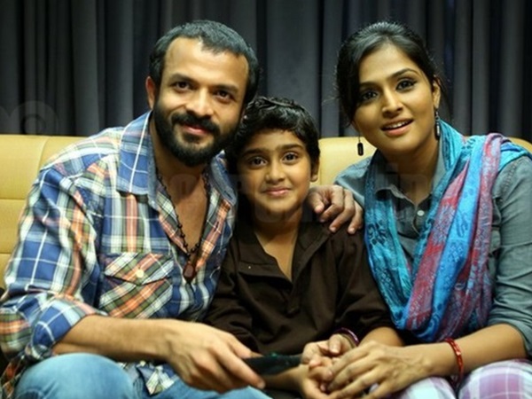 രമ്യയുടെ അമ്മവേഷം