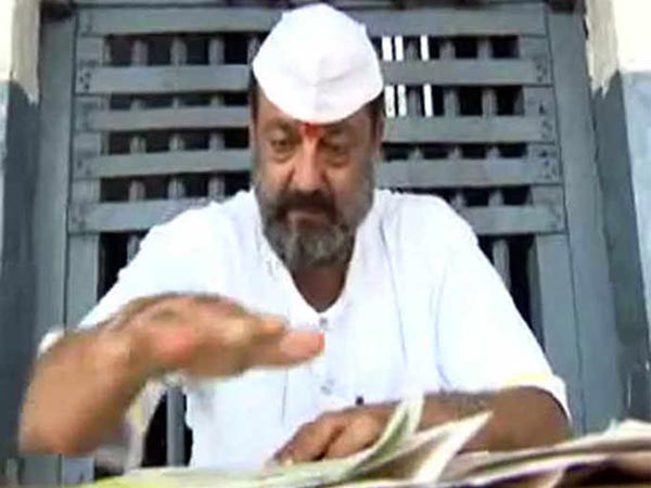 ജയിലിലും 'നായകന്'?
