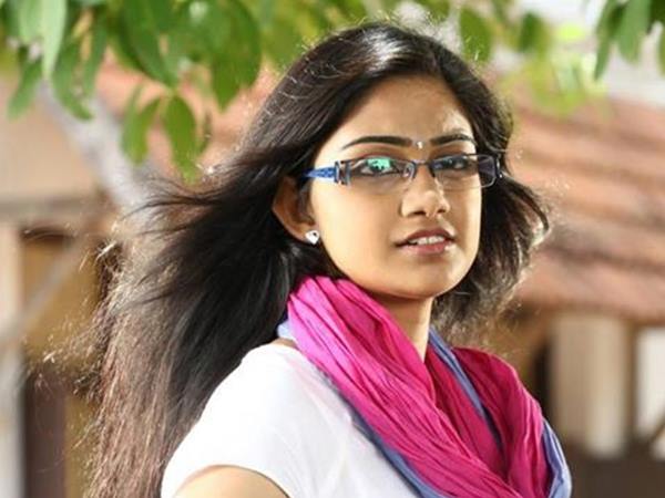 ഡോക്ടര് ലവ്