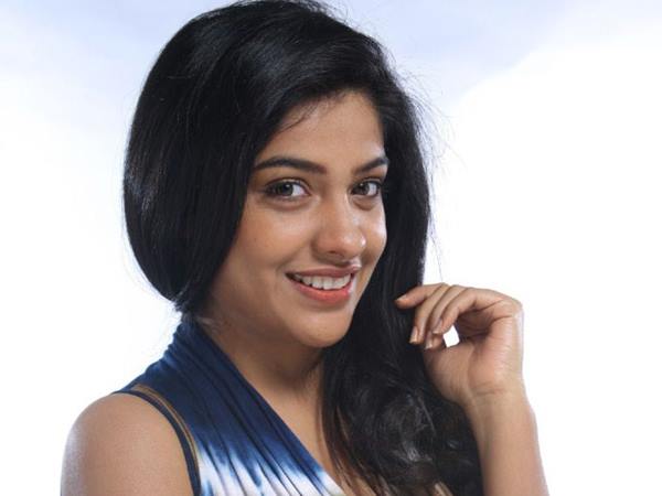 പിന്നീട്