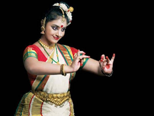 മേതില് ദേവിക