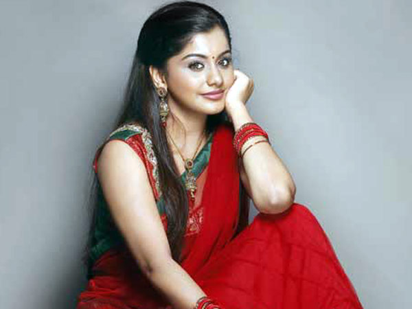മീര നന്ദന്