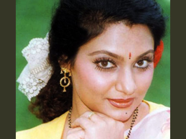 മാധവി