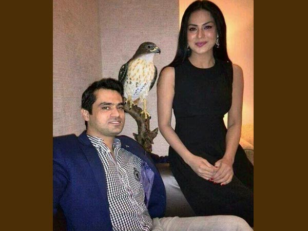വീട്ടുകാര് നിര്ബന്ധിച്ചു