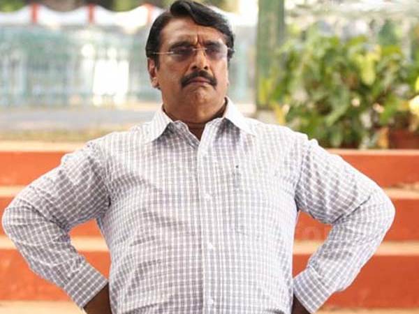 കൊച്ചിന് ഹനീഫയുടെ ഓര്മകള്ക്ക് മുന്നില്