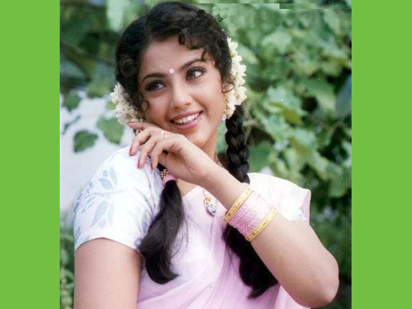 ബാലതാരമായി തിളങ്ങിയ മീന