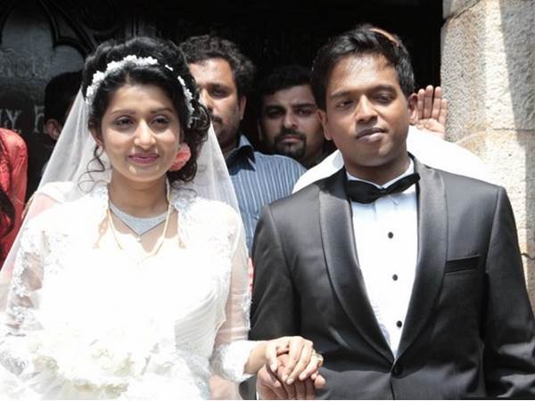 മീര ജാസ്മിന്-അനില്