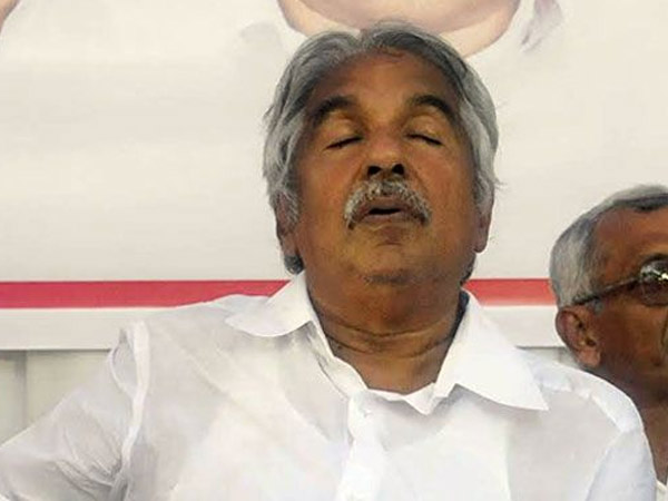 ഉമ്മന് ചാണ്ടി