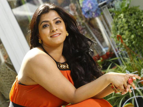 വരലക്ഷ്മി ശരത്കുമാര്