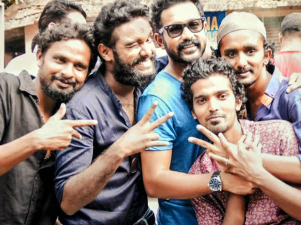 ഫാന്സുകാര് പറയുന്നത്