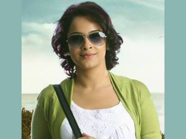 ഞാന് മോഡലല്ല