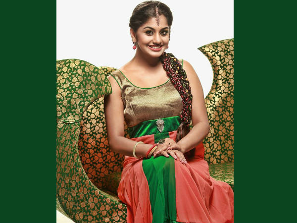 മീര നന്ദന്