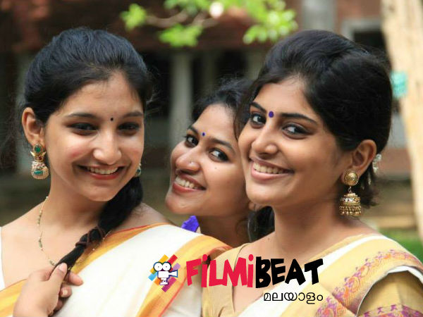 നായികയായി