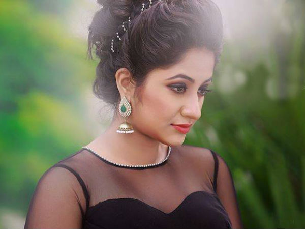 മോഡേണാകാം