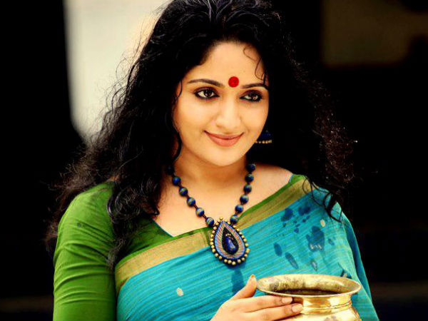 കാവ്യ മാധവന്