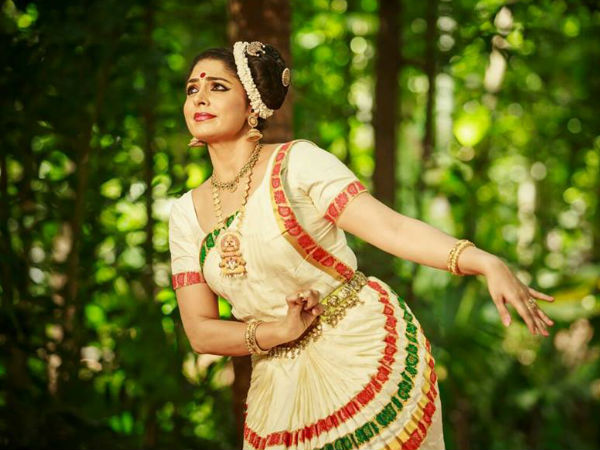 സീരിയലിലൂടെ വന്നു