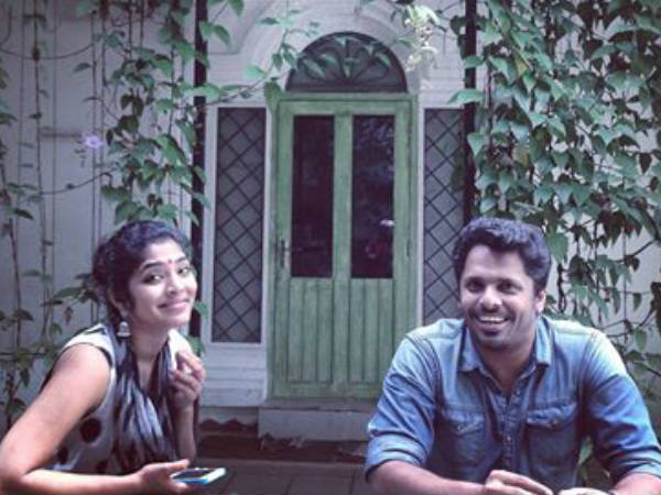 സിനിമ വിട്ടില്ല
