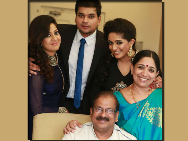 kavya-madhavan-family kavya-madhavan-family