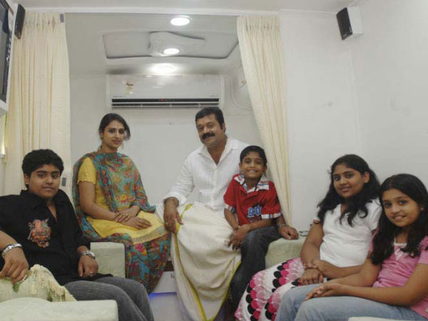 suresh-gopi-family suresh-gopi-family