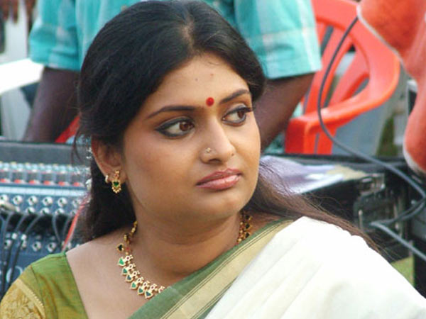 geethu-mohandas geethu-mohandas