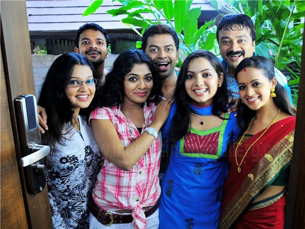 ഹാപ്പി ഹസ്ബന്ഡായി
