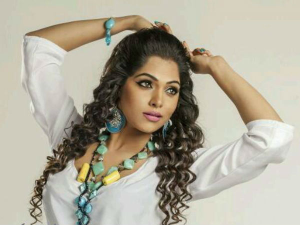 തെറ്റുകള് ചെയ്തു
