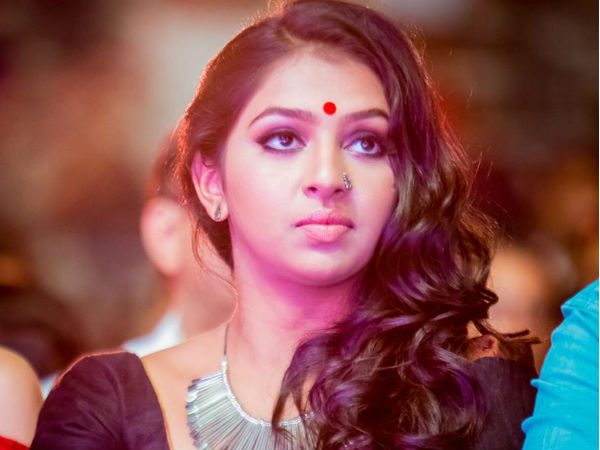 ഗായിക