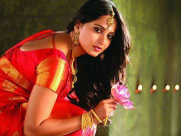 അനുഷ്കയുടെ വേഷം