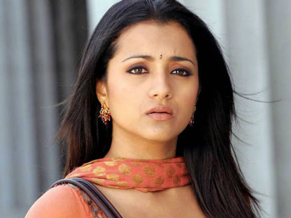 തൃഷയ്ക്കും കിട്ടി