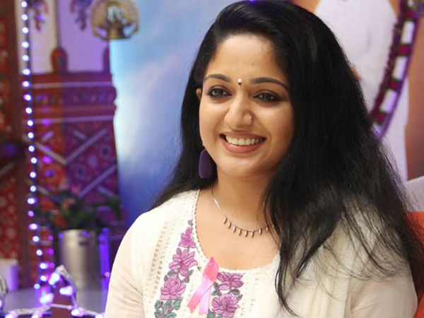 അന്യഭാഷ ചിത്രങ്ങള് വേണ്ട