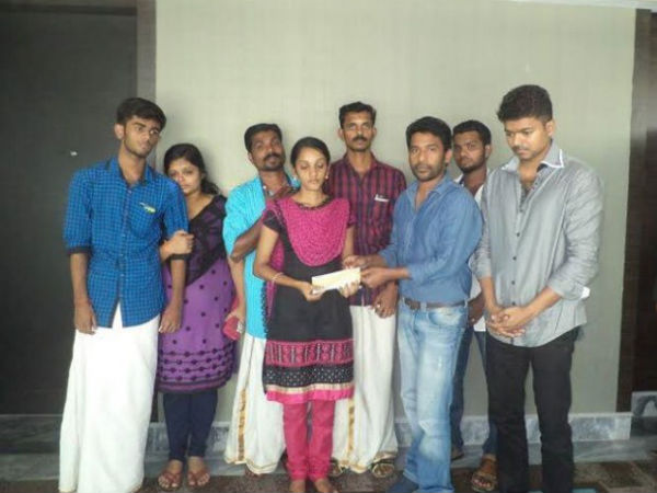ആരാധകന്റെ കുടുംബത്തിന്