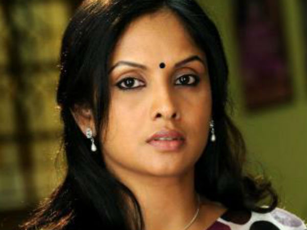 ജ്യോതിര്മയി വെള്ളിത്തിരയില്