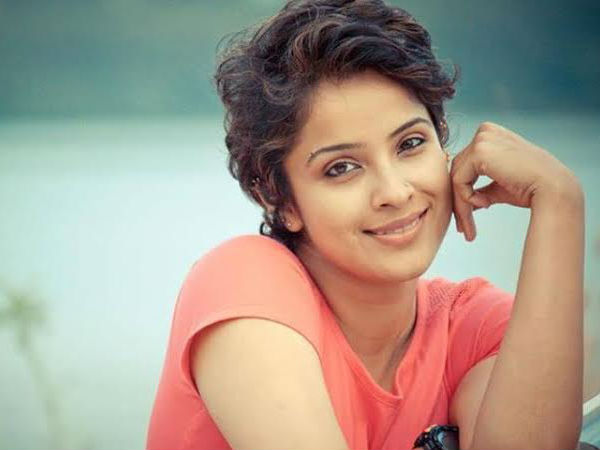 അപര്ണ ഗോപിനാഥ്