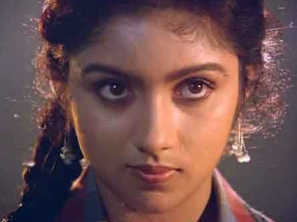 രേവതി - മന് വാസനൈ(1983)
