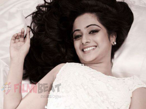 സിനിമക്കാര് ജാഡക്കാരല്ല