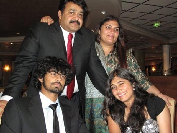mohanlal-family mohanlal-family