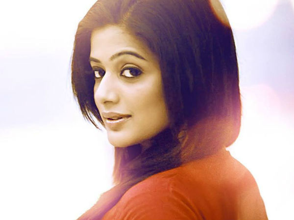 ആരാണ്?