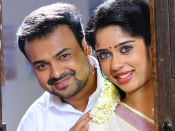 ചവിട്ടും കുത്തുമൊക്കെ